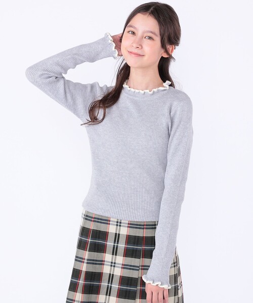 SHIPS(シップス)の「SHIPS KIDS:130~150cm /〈手洗い可能〉フリル リブ ニット(ニット/セーター・キッズ・ライトグレー/ストーン/ピンク系その他/オフホワイト・LARGE/X-LARGE)」の6枚目の写真