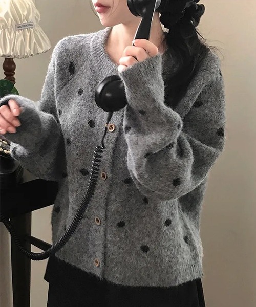 Doula Doula（ドゥーラドゥーラ）の「ドット柄クルーネックニットカーディガン（カーディガン/ボレロ・レディース・グレー/ブラウン/ベージュ・FREE）」の20枚目の写真