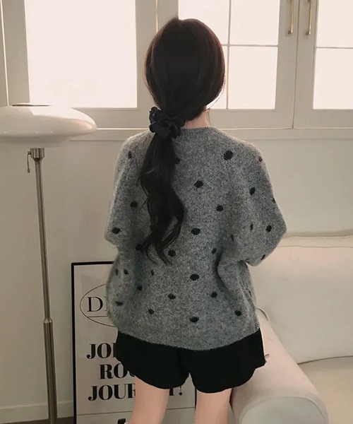 Doula Doula（ドゥーラドゥーラ）の「ドット柄クルーネックニットカーディガン（カーディガン/ボレロ・レディース・グレー/ブラウン/ベージュ・FREE）」の16枚目の写真