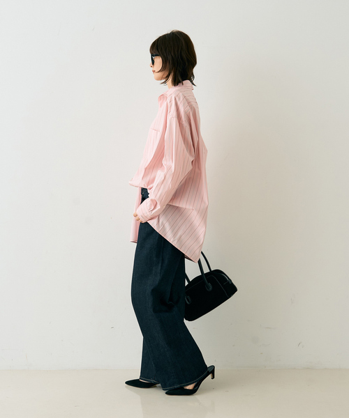 EMMA　ROUGE VIF（エマルージュヴィフ）の「【一部店舗限定】コンパクトボストンロングハンドルバッグ（ショルダーバッグ・レディース・キャメル/ブラック・フリー）」の13枚目の写真