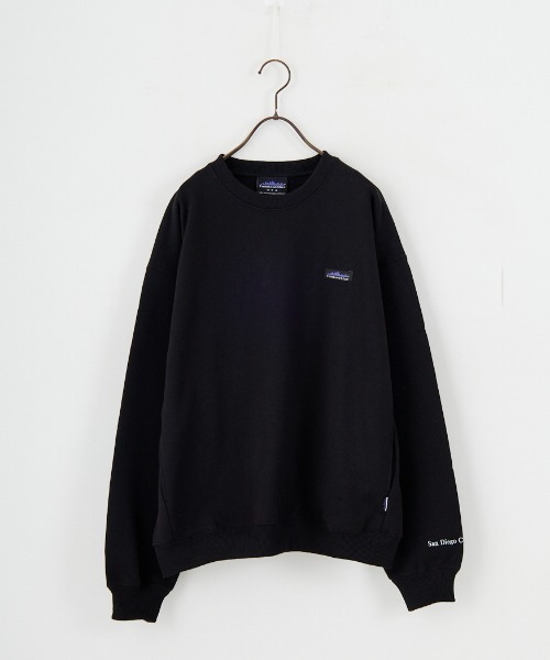 THOUSAND MILE（サウザンドマイル）の「[THOUSAND MILE/サウザンドマイル] 別注 ワンポイントロゴ クルーネックスウェット（スウェット・レディース・ブラック/ライトグレー/ベージュ/チャコールグレー・S/M/L/XL）」の15枚目の写真