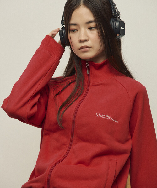 FREAK'S STORE（フリークスストア）の「MA Firsthand/マ ファーストハンド MA ベーシックロゴ刺繍 トラックジャケット / 裏毛スウェット（カーディガン/ボレロ・レディース・ブラウン/レッド/チャコールグレー/グレー・ﾌﾘ-）」の5枚目の写真