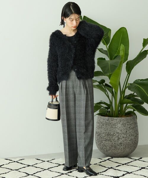 AMERICAN HOLIC（アメリカンホリック）の「シャギーニットクルーネックカーディガン（カーディガン/ボレロ・レディース・モカ/ホワイト系その他2/ピンク/グレイッシュベージュ/ブルーグリーン/ブラック・M/L）」の13枚目の写真