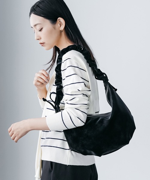 mili an deni(ミリアンデニ)の「2WAYシャーリングバッグ(ショルダーバッグ・レディース・ブラック/ブラウン・F)」の6枚目の写真