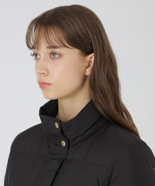 BLUE LABEL CRESTBRIDGE（ブルーレーベルクレストブリッジ）の「ハイマルチピーチタフタロングダウンコート（ダウンジャケット/コート・レディース・ブラック/ベージュ/ダークネイビー・36/38/40）」の5枚目の写真