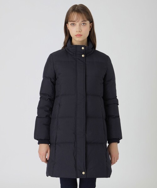 BLUE LABEL CRESTBRIDGE（ブルーレーベルクレストブリッジ）の「ハイマルチピーチタフタロングダウンコート（ダウンジャケット/コート・レディース・ブラック/ベージュ/ダークネイビー・36/38/40）」の14枚目の写真