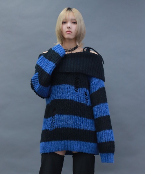 NIBBLE POISON(ニブルポイズン)の「ボーダーオフショルニットプルオーバー(ニット/セーター・レディース・ホワイト/ブルー/ワイン・MEDIUM)」の9枚目の写真