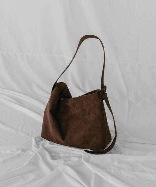 スエードワンハンドルショルダーバッグ（ショルダーバッグ）｜duei