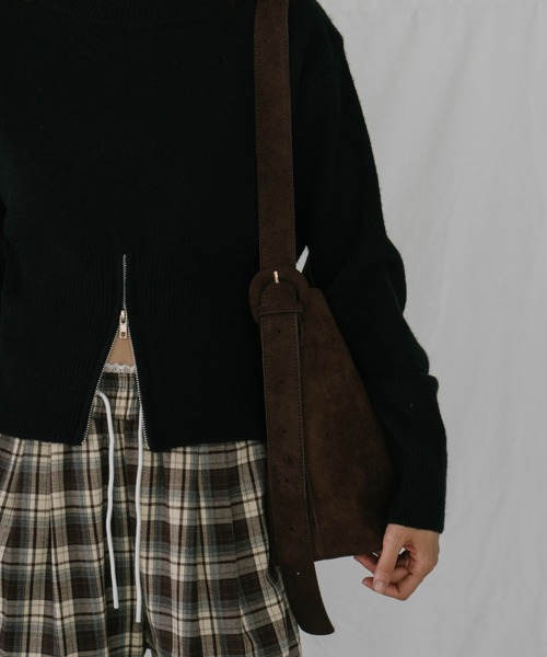 duei（デュイ）の「スエードワンハンドルショルダーバッグ（ショルダーバッグ・レディース・ブラウン・FREE）」の9枚目の写真