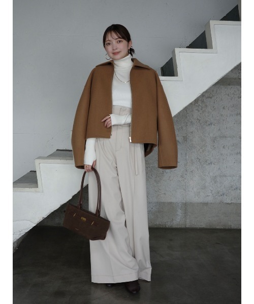 anuans(アニュアンス)の「ベルテッドハイウエストパンツ(スラックス・レディース・ライトベージュ/ベージュ・SMALL/MEDIUM)」の18枚目の写真