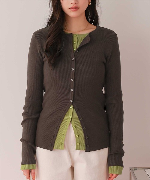 titivate(ティティベイト)の「メニー釦リブニットカーディガン(カーディガン/ボレロ・レディース・ダークグレー/ブルー/グリーン/ブラウン/ピンク/アイボリー・S/M/L)」の18枚目の写真