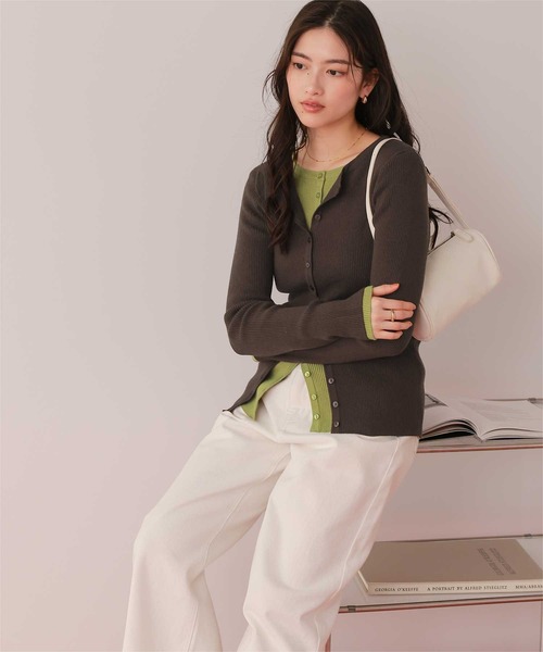 titivate(ティティベイト)の「メニー釦リブニットカーディガン(カーディガン/ボレロ・レディース・ダークグレー/ブルー/グリーン/ブラウン/ピンク/アイボリー・S/M/L)」の21枚目の写真