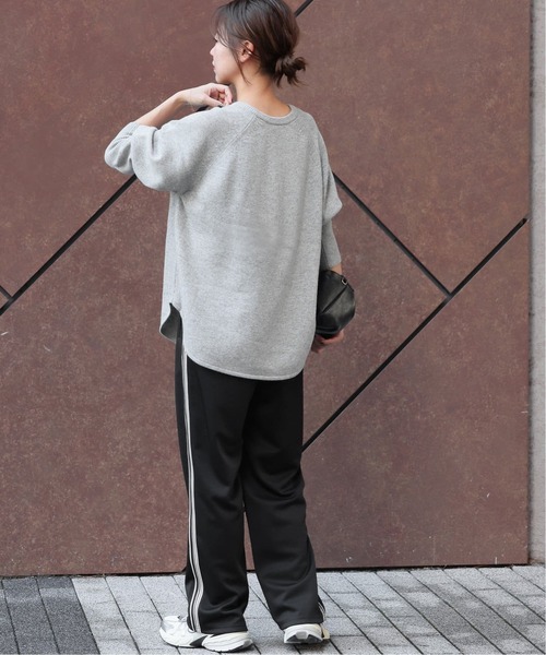 JOURNAL STANDARD relume(ジャーナルスタンダード レリューム)の「《追加》ウールミックス2WAYビッグプルオーバー(ニット/セーター・レディース・グレー系その他/ライトグレー/レッド・FREE)」の11枚目の写真