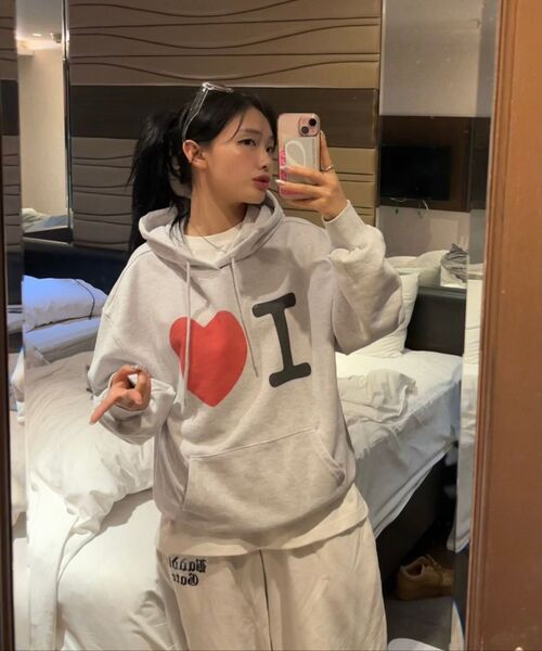 Retriever Club（レトリーバークラブ）の「I LOVE HOODIE [MELANGE GRAY]（パーカー・レディース・その他・SMALL/MEDIUM/LARGE/X-LARGE）」の21枚目の写真