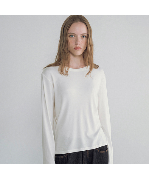 VANONE ATELIER(バノンアトリエ)の「A3552 エッセンシャルボートネックTシャツ_ホワイト(Tシャツ/カットソー・レディース・ホワイト・FREE)」の1枚目の写真