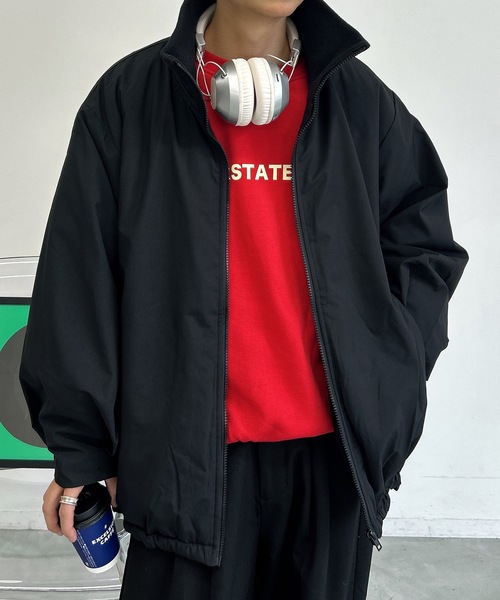 UNDERSTATEMENTs(アンダーステイトメント)の「【ユニセックス】袖タックバルーンブナイロンルゾン(ナイロンジャケット・メンズ・ブラック/ブラウン/アイボリー・MEDIUM/LARGE)」の2枚目の写真
