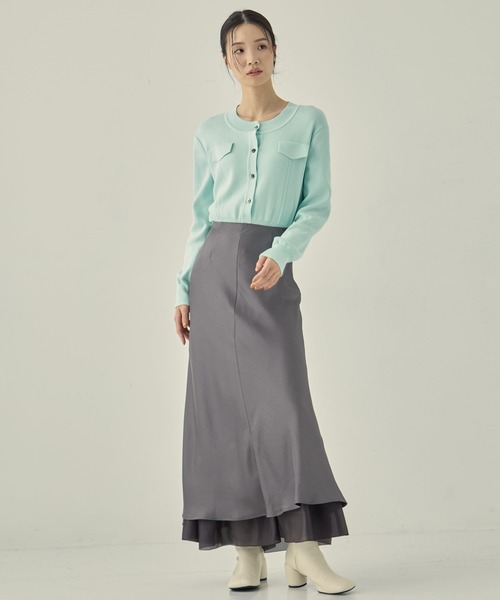 STUDIOUS(ステュディオス)の「【STUDIOUS/ステュディオス】LAYERED SATIN MERMAID SKIRT/レイヤードサテンマーメイドスカート(スカート・レディース・ベージュ/ダークグレー・1/2)」の4枚目の写真