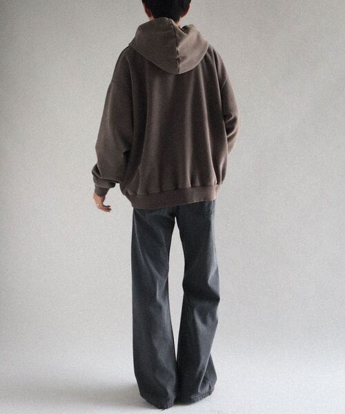 CRAFT STANDARD BOUTIQUE（クラフトスタンダードブティック）の「スノーウォッシュボンディング裏毛カレッジパーカー（パーカー・メンズ・ブラウン/ブラック/グレイッシュベージュ・M/L/XL）」の7枚目の写真