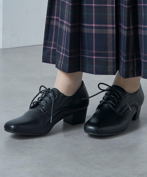 MAISON BREEZE(メゾンブリーズ)の「【MAISON BREEZE】レースアップパンプス LIM(パンプス・レディース・ブラック/ブラック系その他2・M/LL/S/L)」の1枚目の写真
