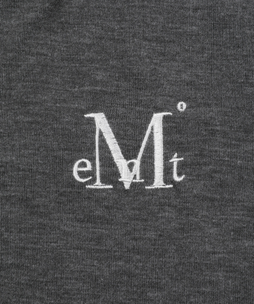 MUCENT（ムセント）の「ルエン シグネチャースリムフードパーカー (4カラー)（パーカー・レディース・ブラック/グレー/ホワイト/チャコール・FREE）」の14枚目の写真