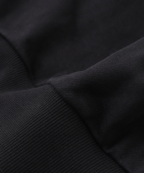 DISCOVERED(ディスカバード)の「DISCOVERED / ディスカバード CROCHET SLEEVE SWEAT(スウェット・メンズ・ホワイト/ブラック/グレー・3)」の10枚目の写真