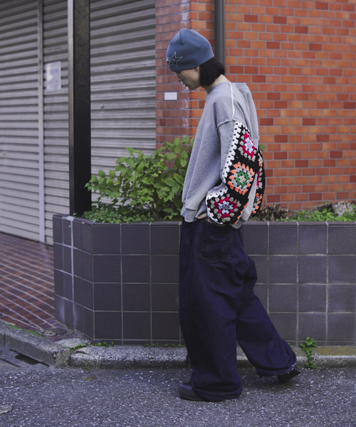 DISCOVERED(ディスカバード)の「DISCOVERED / ディスカバード CROCHET SLEEVE SWEAT(スウェット・メンズ・ホワイト/ブラック/グレー・3)」の15枚目の写真