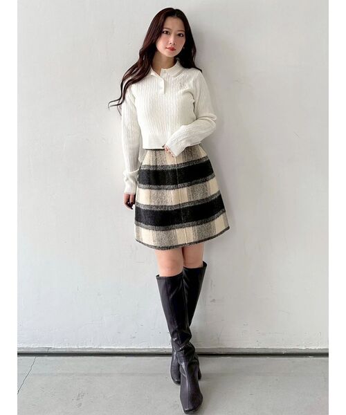 MERCURYDUO(マーキュリーデュオ)の「シャギーチェックミニスカート(スカート・レディース・ブラック/レッド・MEDIUM/SMALL)」の4枚目の写真