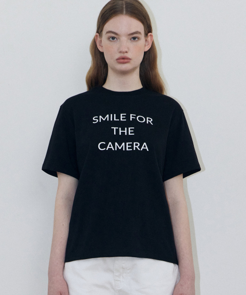 LADY VOLUME（レディーボリューム）の「スマイルフォザカメラTシャツ（ブラック）（Tシャツ/カットソー・レディース・その他・SMALL/MEDIUM）」の2枚目の写真