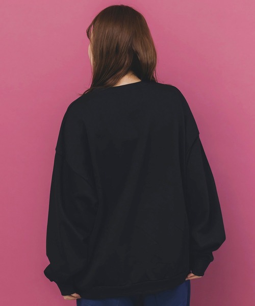 ScoLar Parity(スカラーパリティ)の「353131:フェイクボディバッグ×ネコ刺繍付き裏毛プルオーバー(Tシャツ/カットソー・レディース・アイボリー/ブラック/パープル・M)」の9枚目の写真