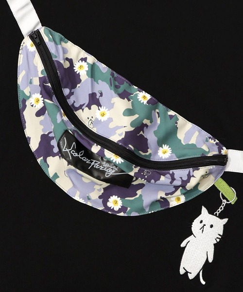 ScoLar Parity(スカラーパリティ)の「353131:フェイクボディバッグ×ネコ刺繍付き裏毛プルオーバー(Tシャツ/カットソー・レディース・アイボリー/ブラック/パープル・M)」の17枚目の写真