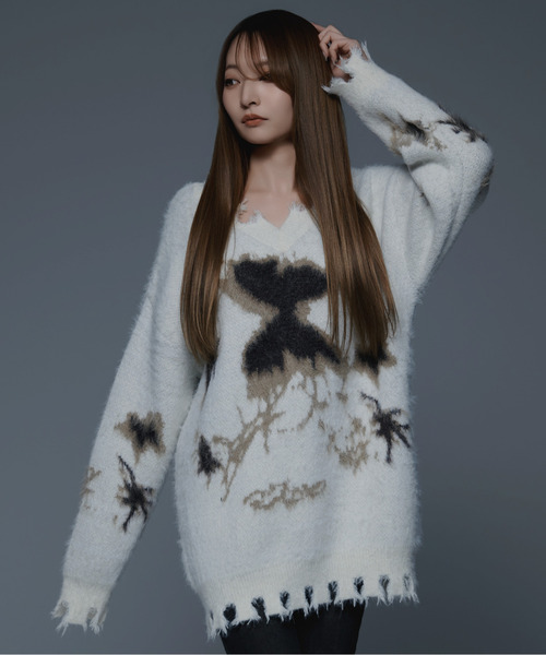 .KOM(ドットコム)の「『.KOM/ドットケーオーエム』デザインニット【GC】(ニット/セーター・レディース・ホワイト/ブラック・FREE)」の7枚目の写真