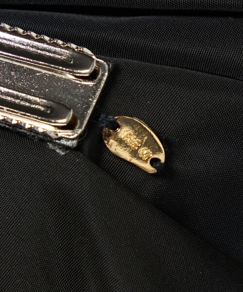 IRIS47（イリスフォーセブン）の「＜AYA KANEKO×IRIS 47×UNITED ARROWS＞ビッグ リボン クリップ（バレッタ/ヘアクリップ・レディース・ブラック/ネイビー・FREE）」の5枚目の写真