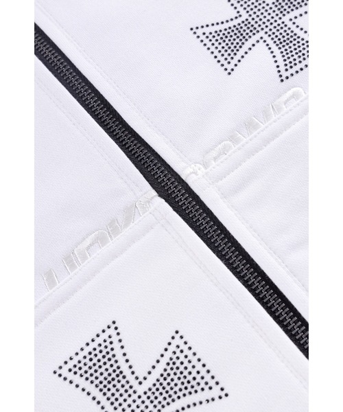 UNKNOWN LONDON（アンノウン・ロンドン）の「ジップフーディ｜White Cross Rhinestone Zip Hoodie｜Unknown London（ベスト・メンズ・ホワイト・SMALL/LARGE）」の4枚目の写真