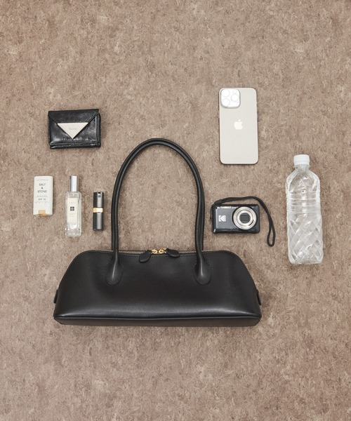 ADAM ET ROPE'（アダムエロペ）の「スプリットレザーラウンドボストン（ボストンバッグ・レディース・ブラウン/ブラック・FREE）」の3枚目の写真