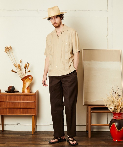 schott（ショット）の「Schott/ショット/LINEN GUAYABERA SHIRT/リネン グアテマラシャツ（シャツ/ブラウス・メンズ・ブラック/カーキ/ベージュ・M/L/XL/2XL）」の4枚目の写真