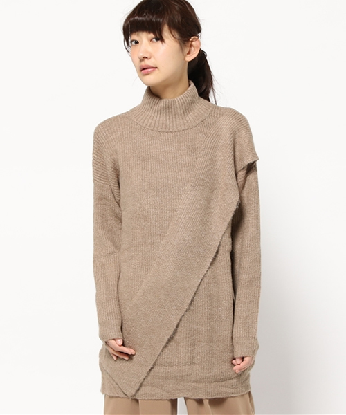 OUTLET（アウトレット）の「【WHO'S WHO gallery】AMスラッシュデザインニット（ニット/セーター・レディース・チャコールグレー/オフホワイト/ベージュ・FREE）」の3枚目の写真