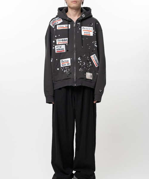 Maison MIHARA YASUHIRO(メゾンミハラヤスヒロ)の「Embellished Sticker Zip-Up Hoodie(パーカー・メンズ・ホワイト・44)」の10枚目の写真