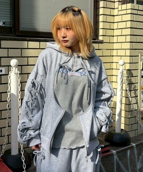 Candy Stripper（キャンディストリッパー）の「LITTLE STAR LAYERED トップス（Tシャツ/カットソー・レディース・ライトブルー/アイボリー/ピンク/ヘザーグレー・FREE）」の17枚目の写真