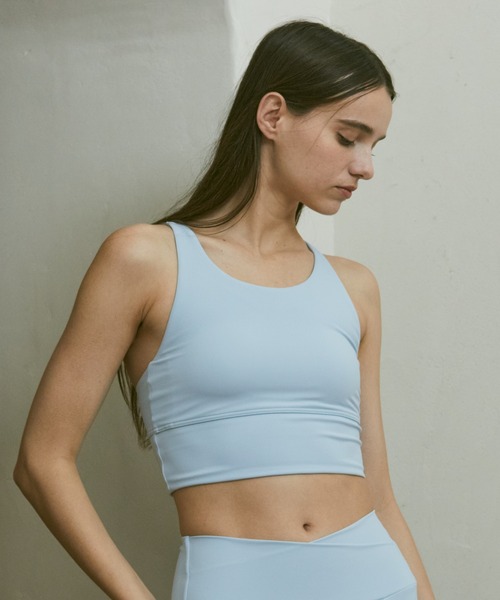 Julier Yoga and Relax(ジュリエヨガアンドリラックス)の「Julier (定番)YOGA FITショートトップス(その他トップス・レディース・ブラック/グレー/ブルー/ホワイト・1/0/2/00)」の4枚目の写真