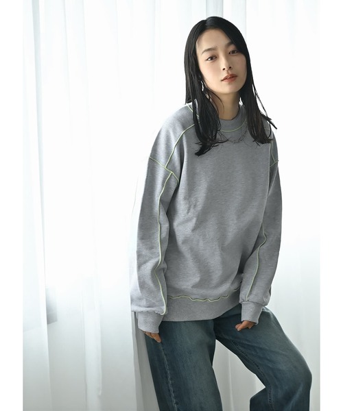 STYLE DELI(スタイルデリ)の「【BLK001】配色メローチュニックプルオーバー(スウェット・レディース・杢グレー/ブラック・FREE)」の1枚目の写真