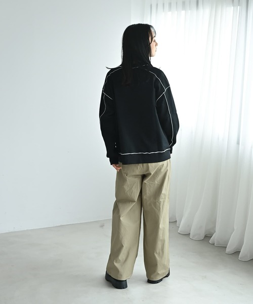 STYLE DELI(スタイルデリ)の「【BLK001】配色メローチュニックプルオーバー(スウェット・レディース・杢グレー/ブラック・FREE)」の11枚目の写真