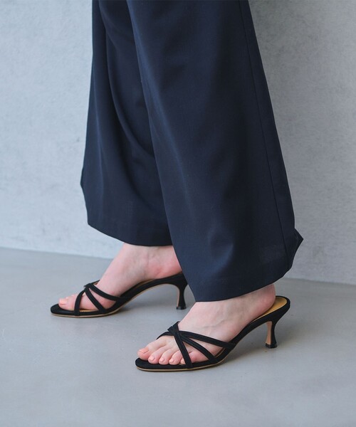 UNITED ARROWS（ユナイテッドアローズ）の「ライン ミュール（サンダル・レディース・レッド/ブラック・35/36/37/38）」の2枚目の写真