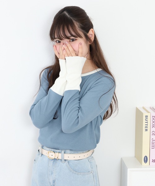 Quelle Chance(ケルシャンス)の「袖配色切替クルーネックTシャツ 長袖(Tシャツ/カットソー・レディース・ブルー/ブラック/キナリ/グレー・L/M)」の1枚目の写真