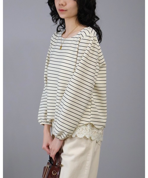 Doumoi(ドゥモエ)の「裾レース付きボーダー柄デザイン プルオーバー(Tシャツ/カットソー・レディース・アイボリー/ブラック・FREE)」の11枚目の写真
