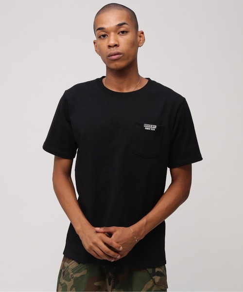AVIREX(アヴィレックス)の「《WEB&DEPOT限定》CREW NECK POCKET T-SHIRT / クルーネック ポケット ティーシャツ / AVIREX / アヴィレックス(Tシャツ/カットソー・メンズ・グレー系カモフラージュ/ホワイト系その他/オフホワイト/ブラック・XX-LARGE/X-LARGE/LARGE/MEDIUM)」の4枚目の写真