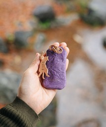 PR01.（ピーアールワン）の「aoneco ネコに手 御守り（その他小物）」