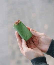aoneco（アオネコ）の「aoneco ネコに手 御守り（その他小物）」