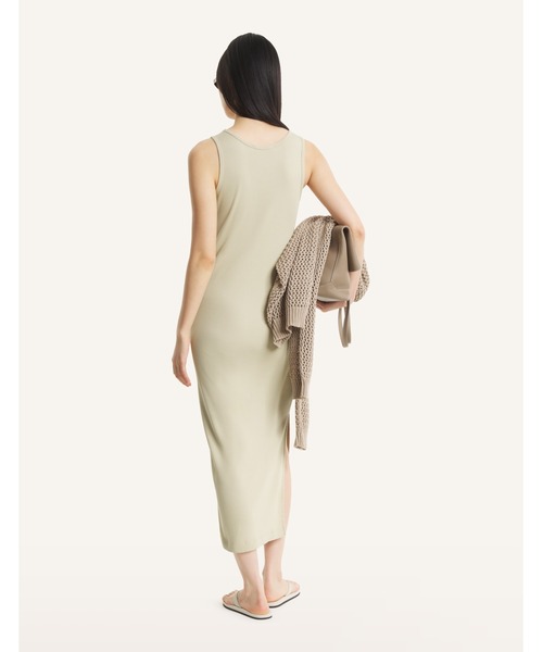 Maison Kitsune（メゾンキツネ）の「NATURAL BABY FOX RIBBED TANK DRESS（ワンピース・レディース・ライトオリーブ・L/M/S/XS）」の4枚目の写真