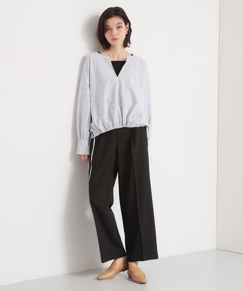 THE SHOP TK (ザ ショップ ティーケー )の「キーネックストライプドロストシャツブラウス(シャツ/ブラウス・レディース・ブルー系7/ホワイト系5/ピンク系7・99)」の6枚目の写真