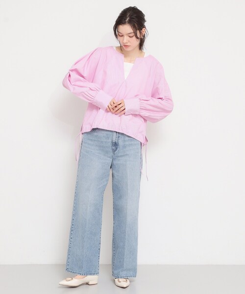 THE SHOP TK (ザ ショップ ティーケー )の「キーネックストライプドロストシャツブラウス(シャツ/ブラウス・レディース・ブルー系7/ホワイト系5/ピンク系7・99)」の10枚目の写真